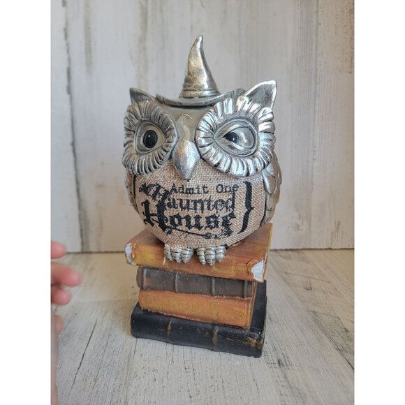 Rustic Halloween owl book stack Unique Home Decor silver - Picture 2 of 7